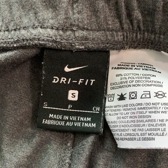Nike Dri-Fit joggers - Picture 3 of 4